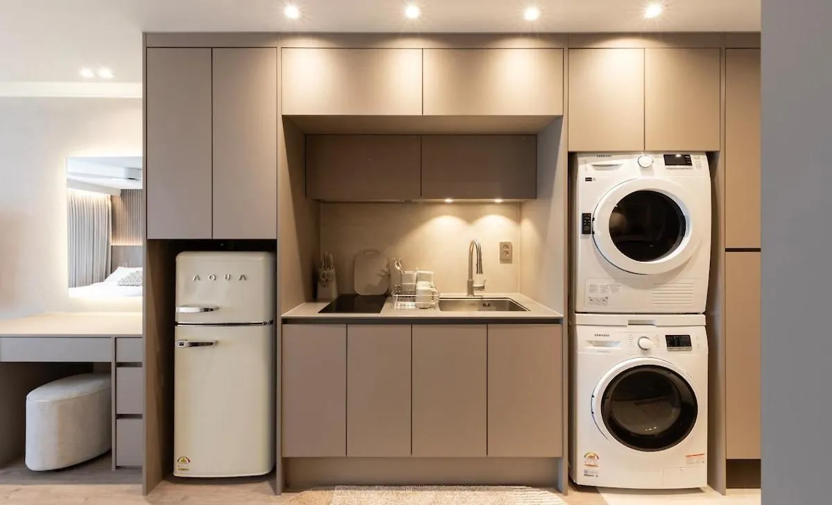 Hongdae Cozy Space13, Near Hongdae Station, City View, Pleasant And Cozy, Stylish House Soul