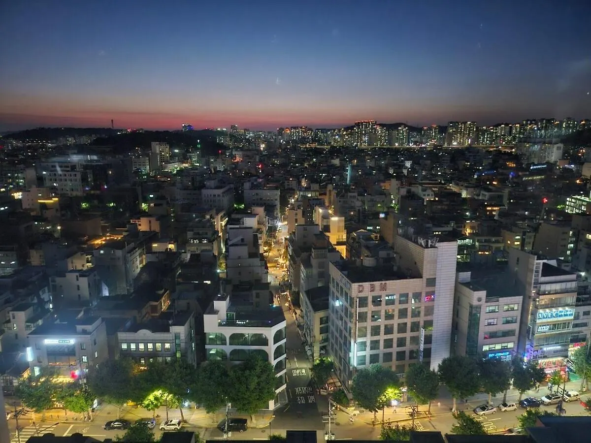 Hongdae Cozy Space13, Near Hongdae Station, City View, Pleasant And Cozy, Stylish House Seul Corea del Sud